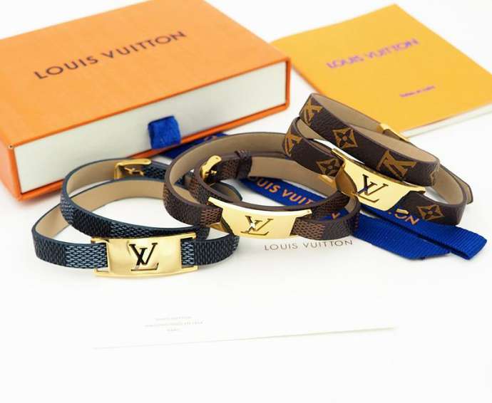Picture of LV Bracelet _SKULVbracelet02cly20010702